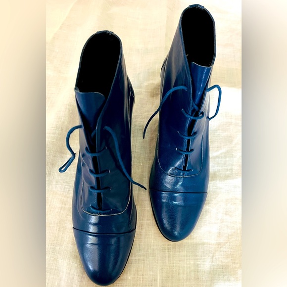 Vintage Deadstock 60s/70s Town & Country Royal Blue Leather Ankle Booties NWB - Picture 2 of 8